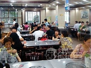 賈三灌湯包子館 西安 回民街店